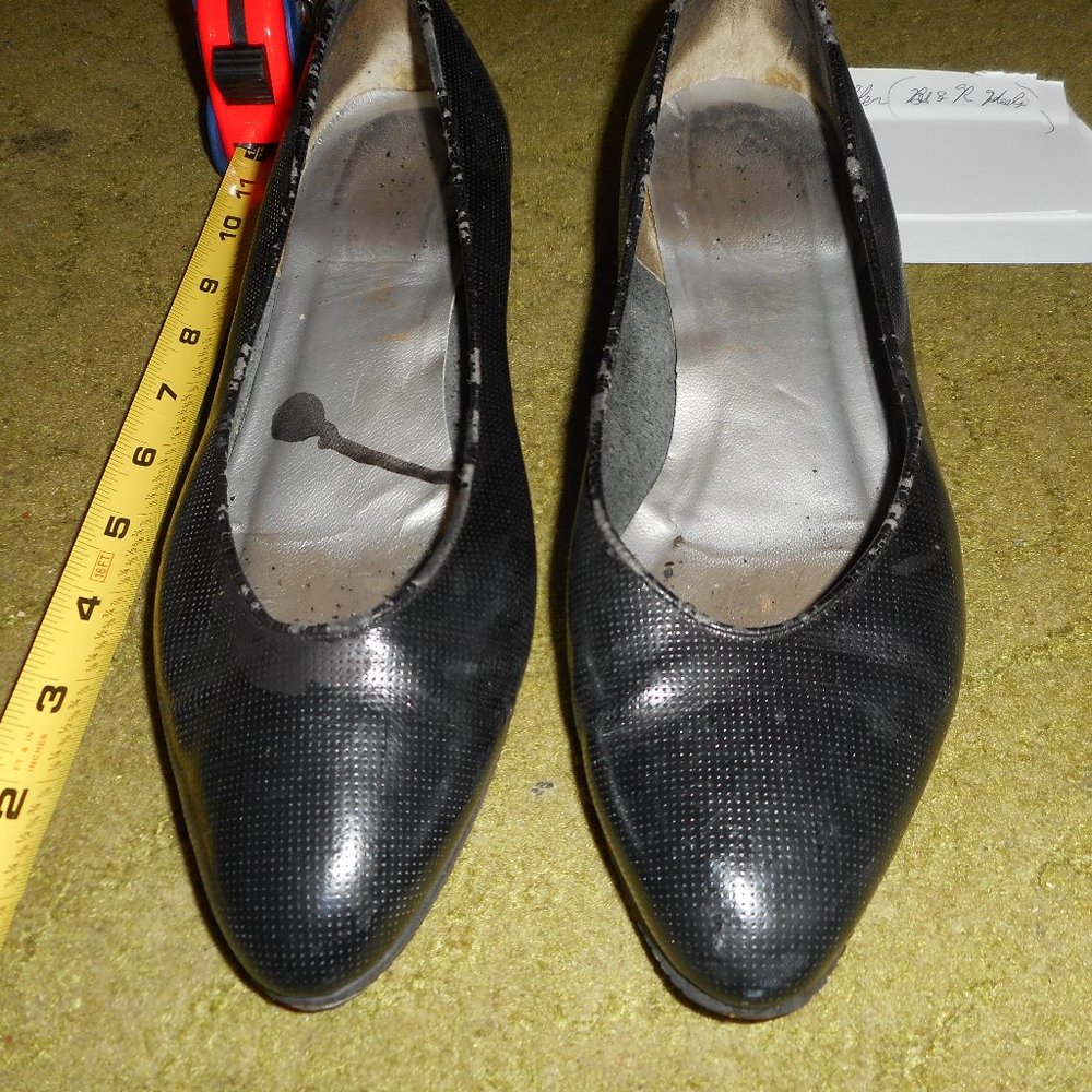 Black Flats